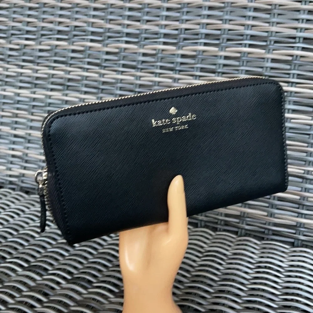 Kate Spade brynn large continental wallet